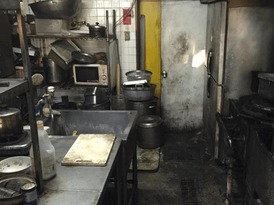 飲食店の内装解体